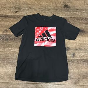 Adidas tee small‎